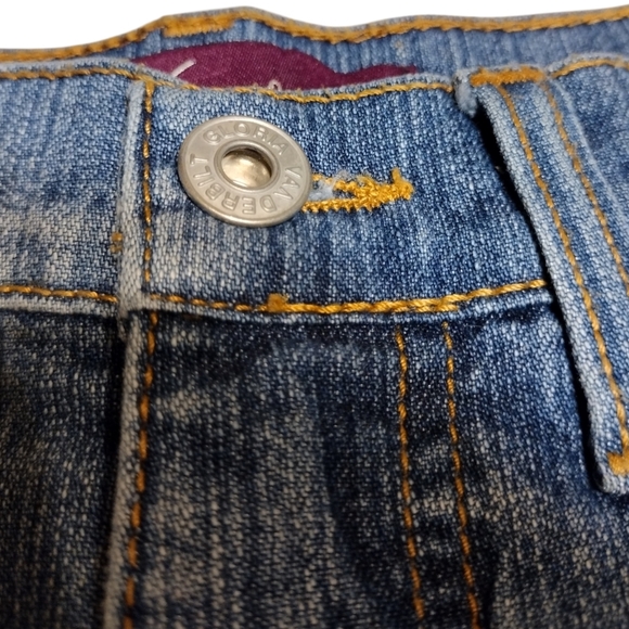 Gloria Vanderbilt Blue High Rise Mom Jeans Pre-Rolled Capris Size 8! - Picture 8 of 16